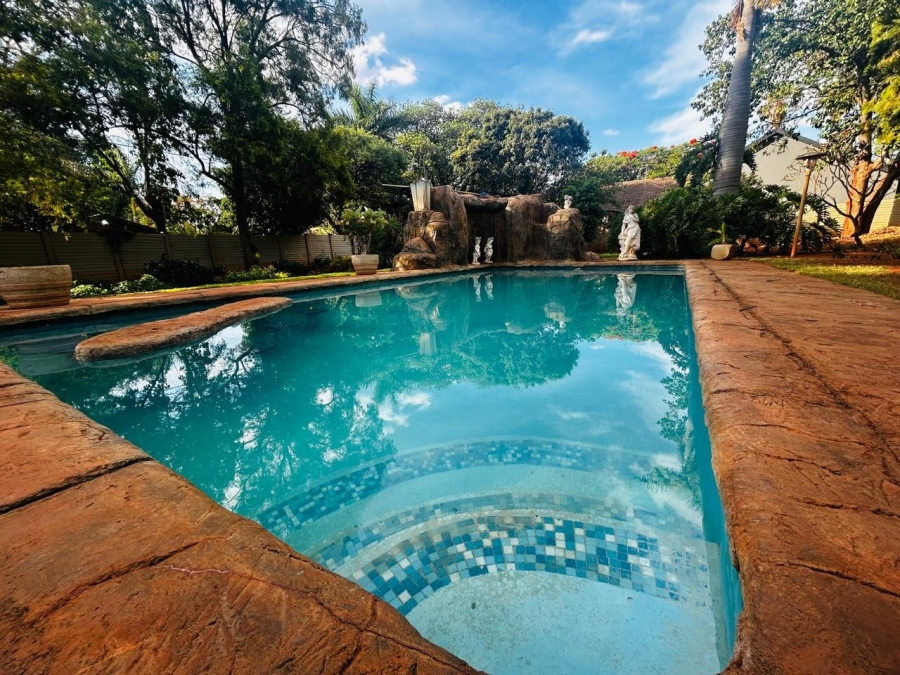 5 Bedroom Property for Sale in Trim Park Limpopo