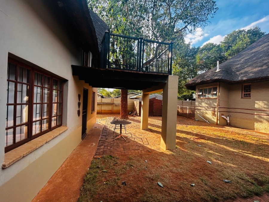 5 Bedroom Property for Sale in Trim Park Limpopo