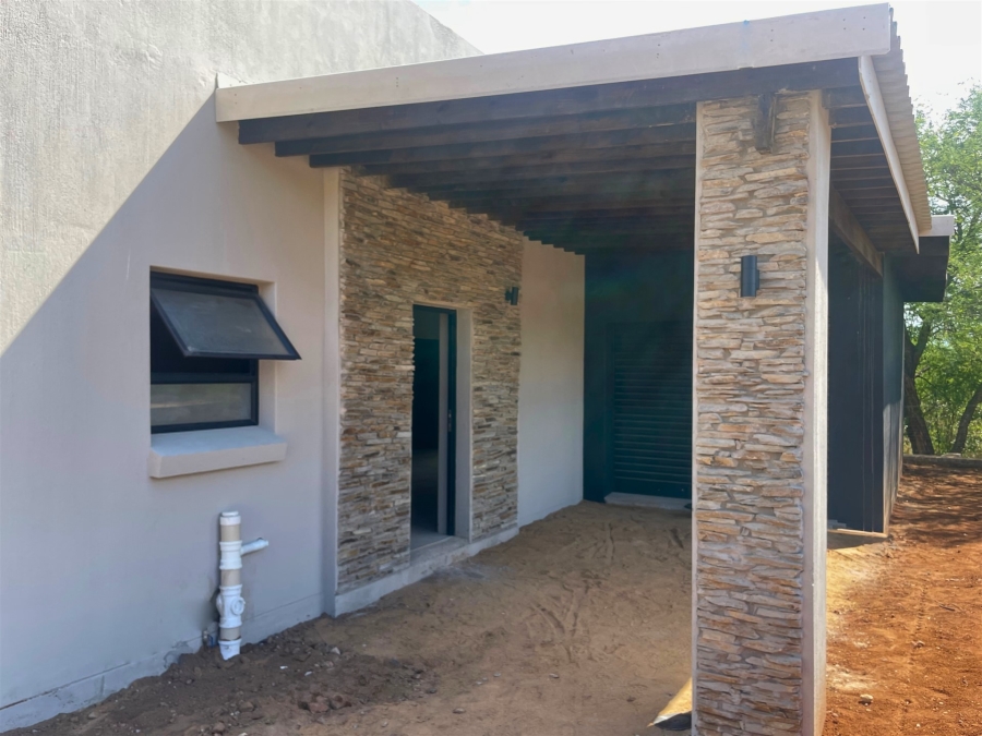 2 Bedroom Property for Sale in Hoedspruit Limpopo