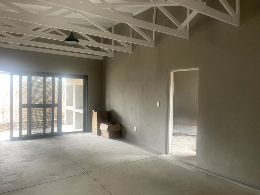 2 Bedroom Property for Sale in Hoedspruit Limpopo