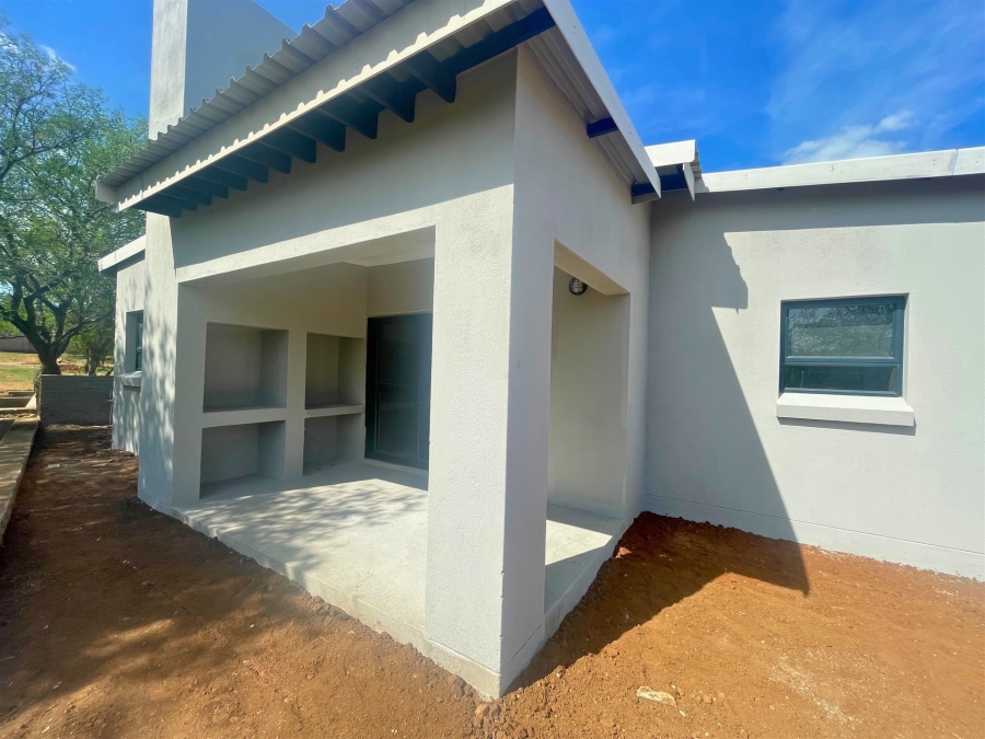 2 Bedroom Property for Sale in Hoedspruit Limpopo