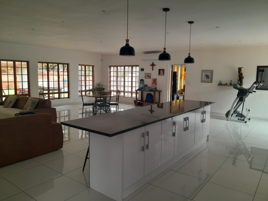 4 Bedroom Property for Sale in Chroompark Limpopo