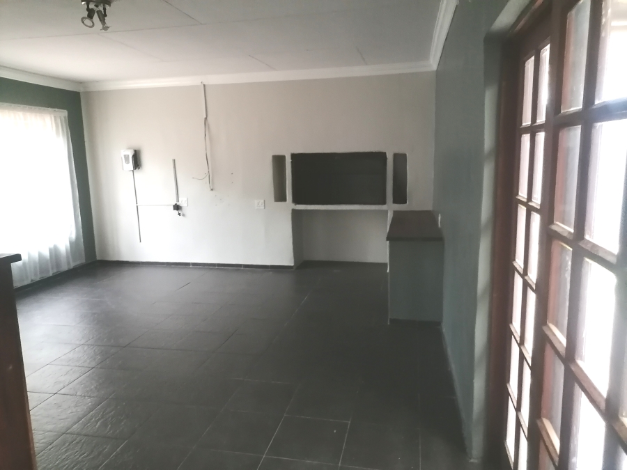 3 Bedroom Property for Sale in Acasia Estate Limpopo