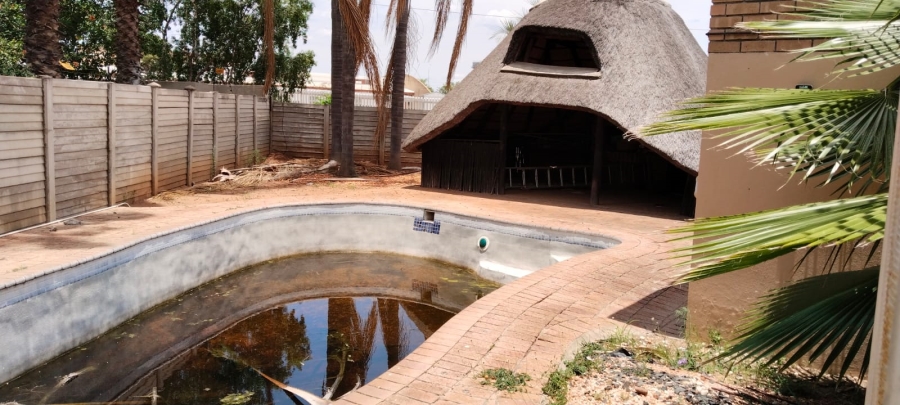 5 Bedroom Property for Sale in Welgelegen Limpopo