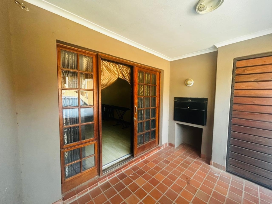 2 Bedroom Property for Sale in Mokopane Central Limpopo