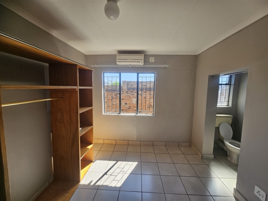 To Let 1 Bedroom Property for Rent in Hoedspruit Limpopo