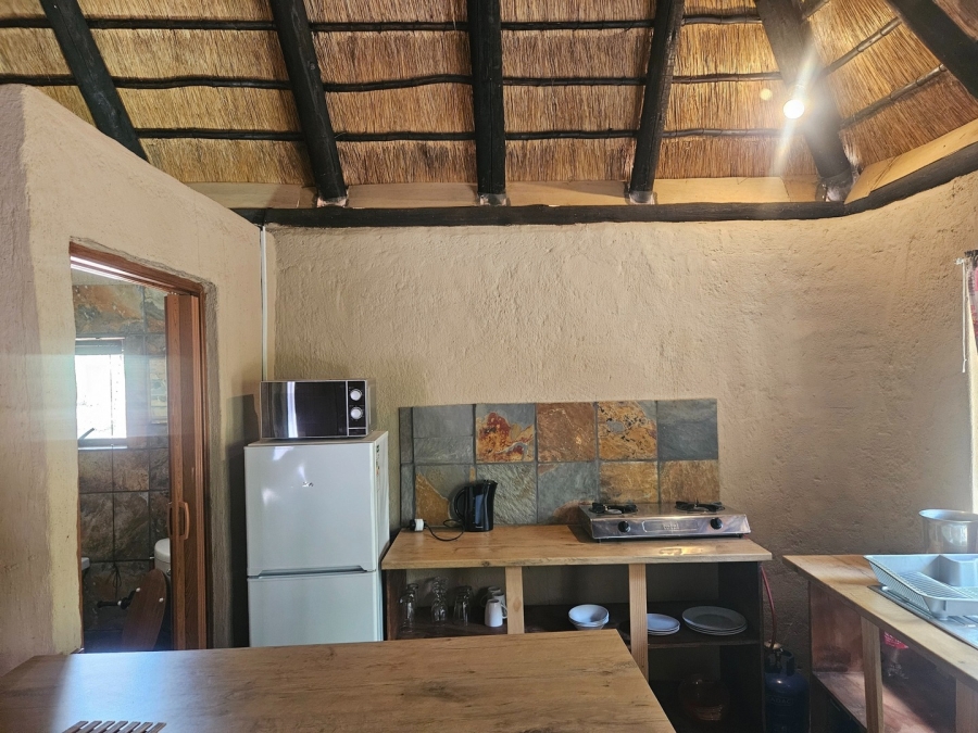 1 Bedroom Property for Sale in Ndlovumzi Limpopo