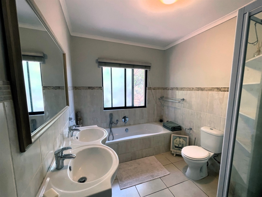 3 Bedroom Property for Sale in Hoedspruit Wildlife Estate Limpopo