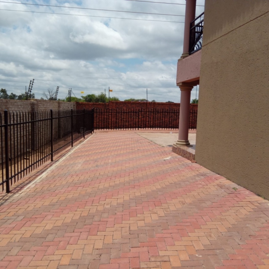 3 Bedroom Property for Sale in Bendor Limpopo