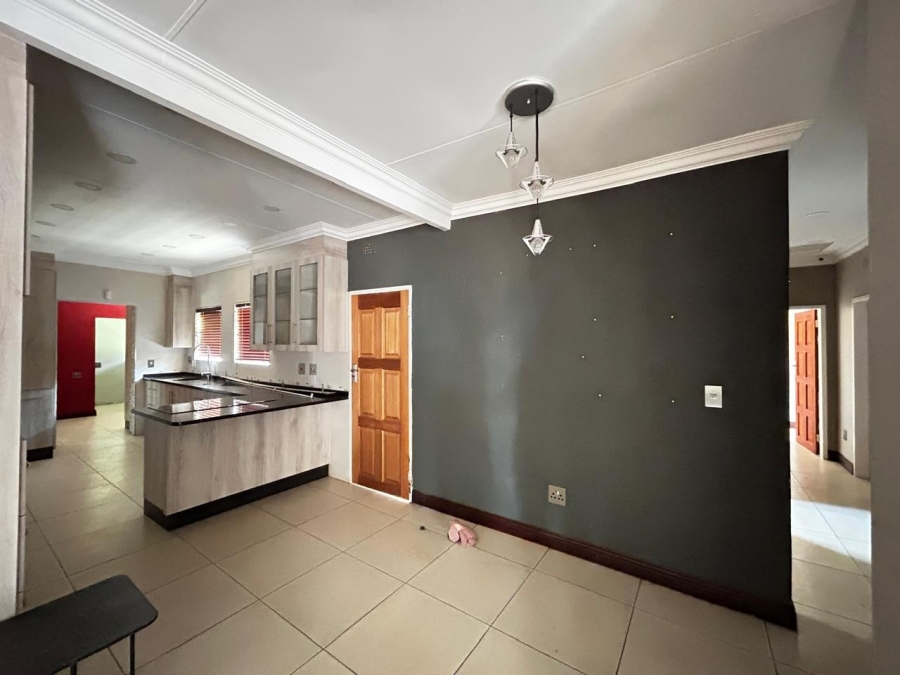 To Let 4 Bedroom Property for Rent in Chroompark Limpopo