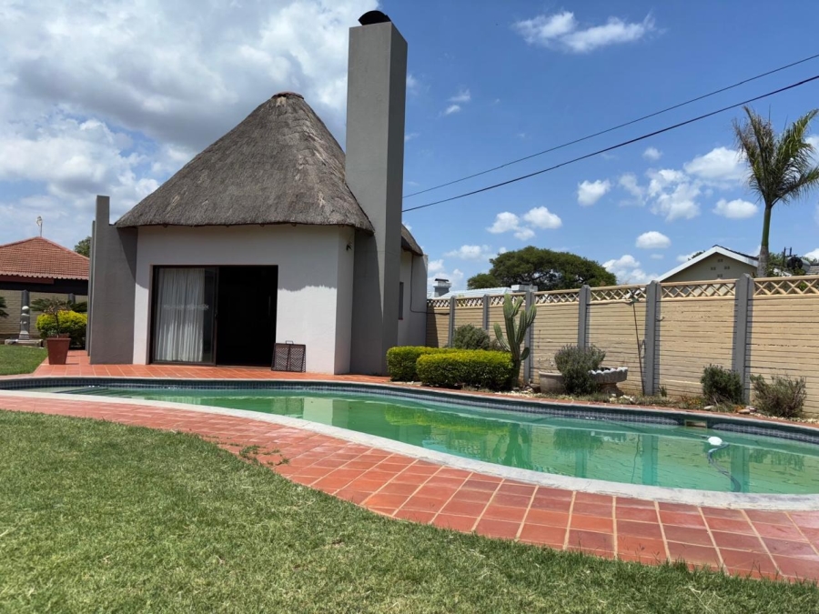 4 Bedroom Property for Sale in Trim Park Limpopo