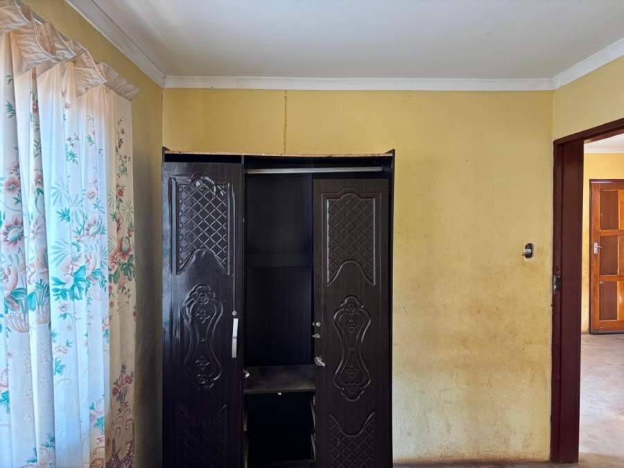 2 Bedroom Property for Sale in Mahwelereng Zone B Limpopo