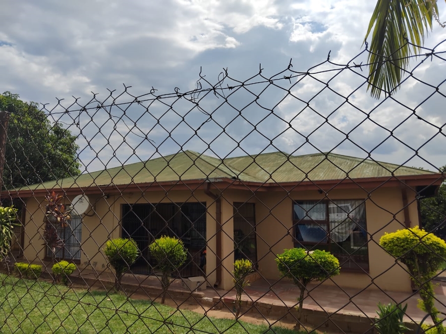 To Let 3 Bedroom Property for Rent in Muledane Limpopo