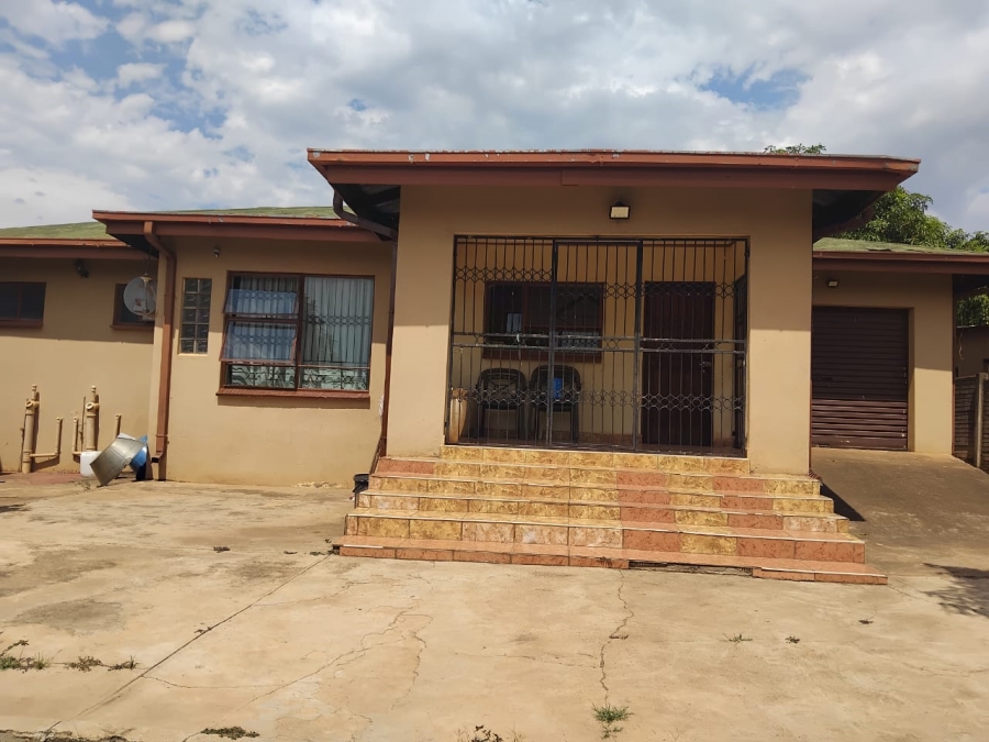 To Let 3 Bedroom Property for Rent in Muledane Limpopo