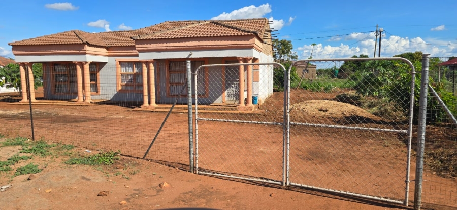 3 Bedroom Property for Sale in Malamulele Limpopo