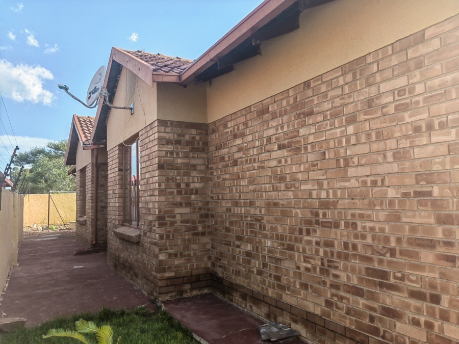 4 Bedroom Property for Sale in Ivy Park Limpopo