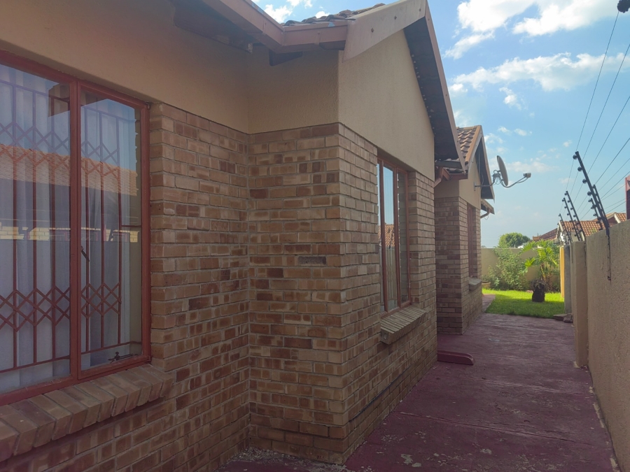 4 Bedroom Property for Sale in Ivy Park Limpopo