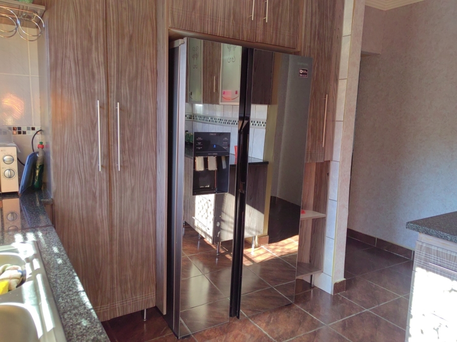 4 Bedroom Property for Sale in Ivy Park Limpopo