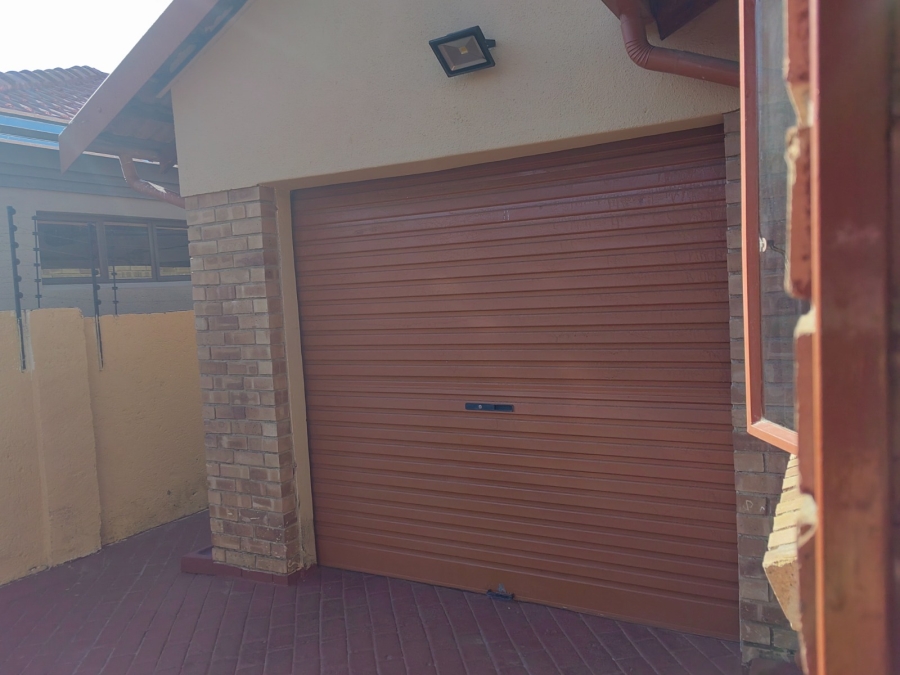 4 Bedroom Property for Sale in Ivy Park Limpopo