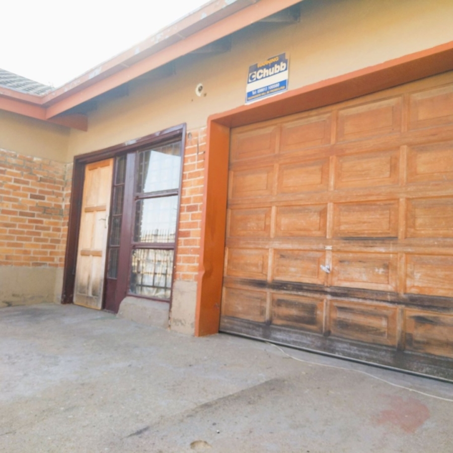 4 Bedroom Property for Sale in Seshego Limpopo