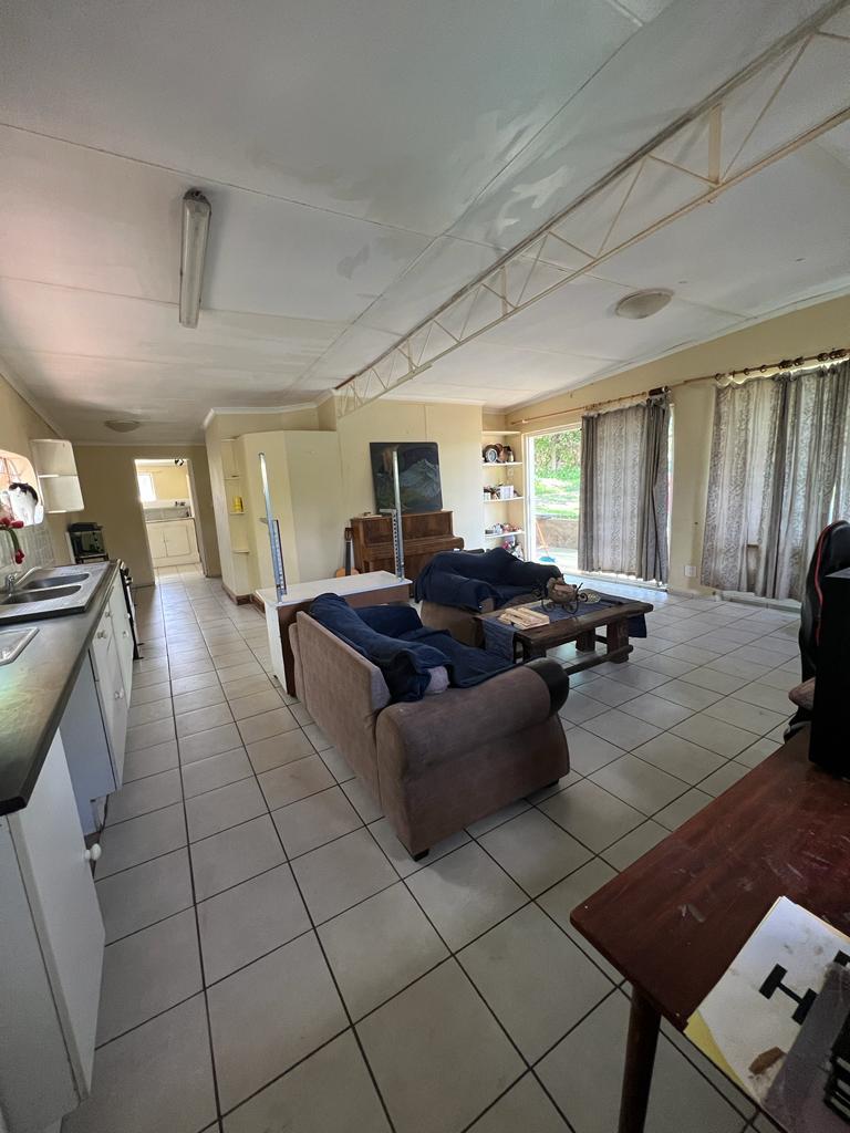 6 Bedroom Property for Sale in Dalmada A H Limpopo