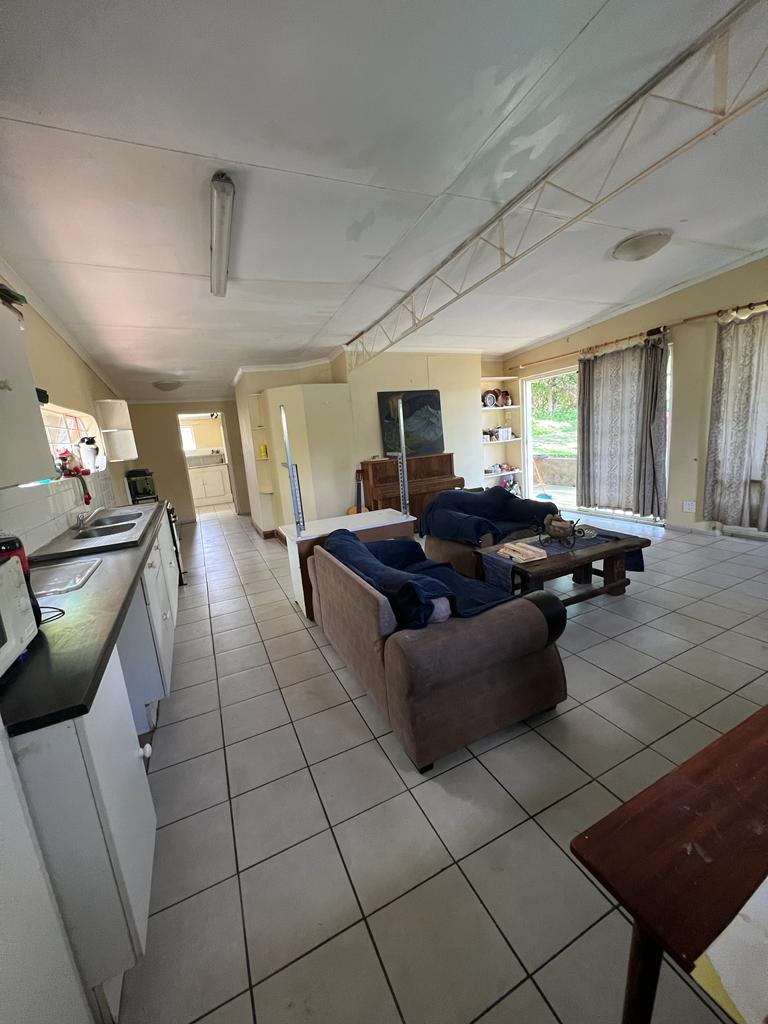 6 Bedroom Property for Sale in Dalmada A H Limpopo