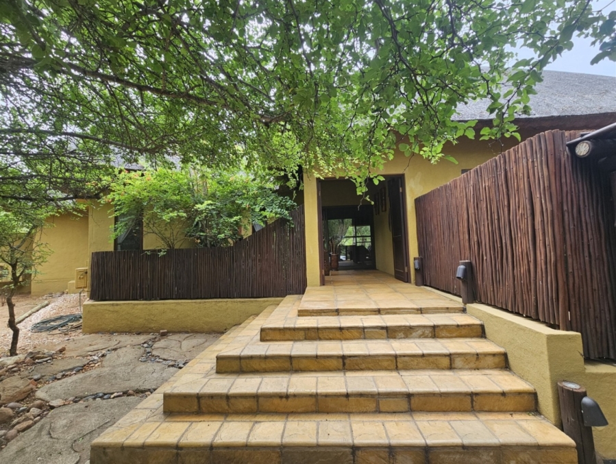 To Let 4 Bedroom Property for Rent in Raptors View Wildlife Estate Limpopo