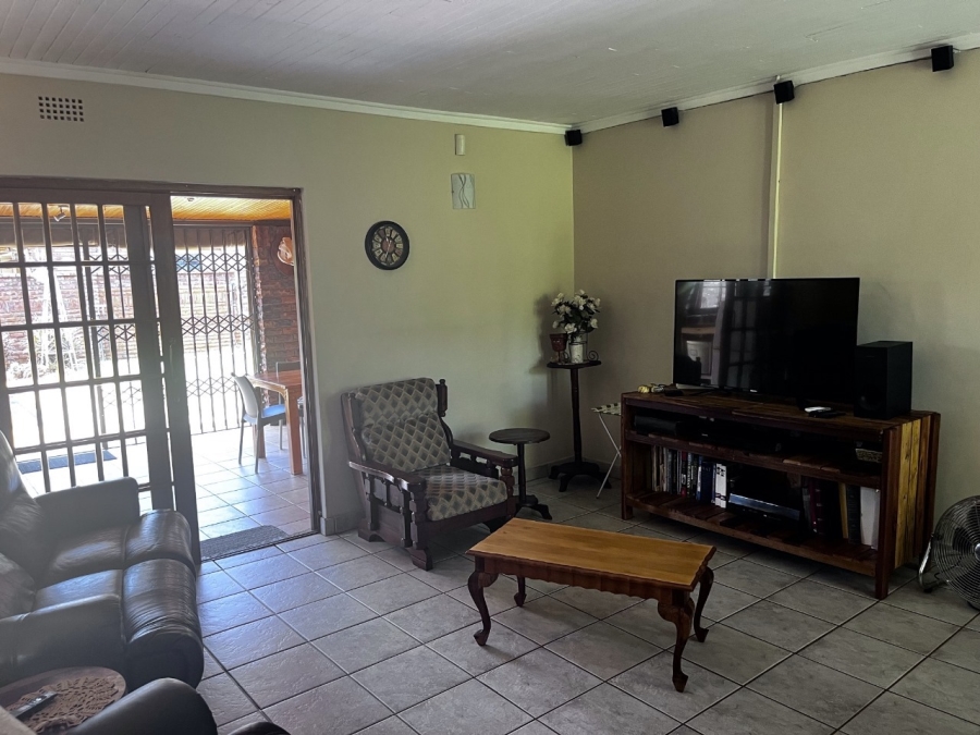 4 Bedroom Property for Sale in Chroompark Limpopo