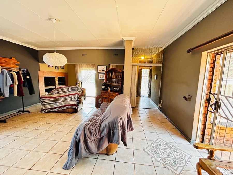 4 Bedroom Property for Sale in Impala Park Limpopo