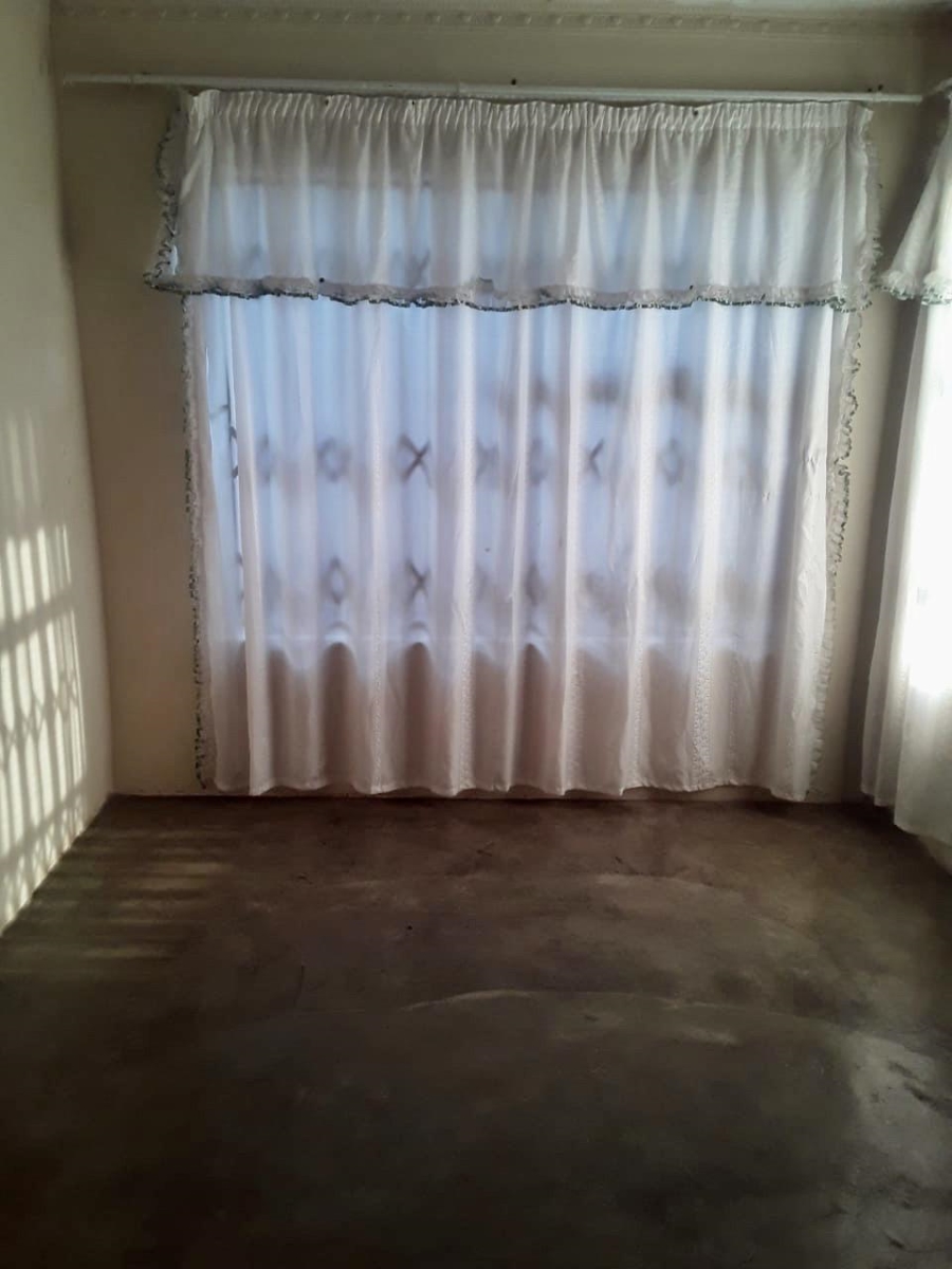 3 Bedroom Property for Sale in Shayandima Limpopo