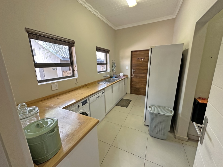 4 Bedroom Property for Sale in Hoedspruit Wildlife Estate Limpopo