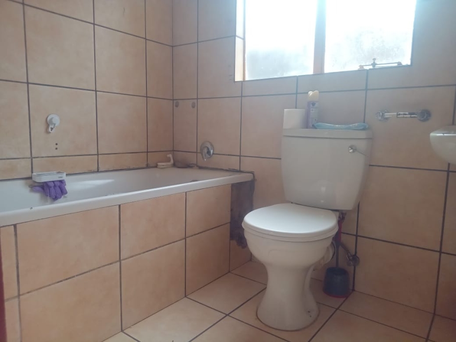 2 Bedroom Property for Sale in Northam Limpopo