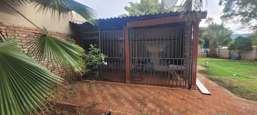 4 Bedroom Property for Sale in Impala Park Limpopo