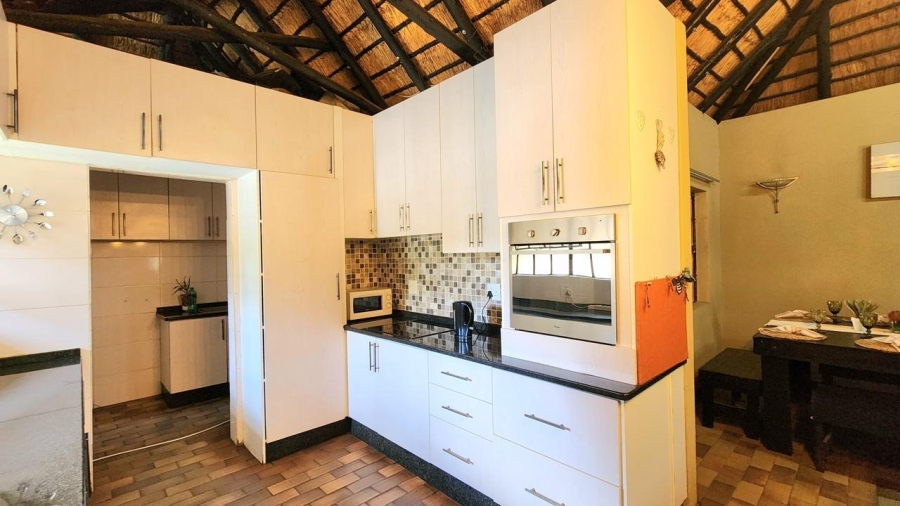 3 Bedroom Property for Sale in Bendor Limpopo