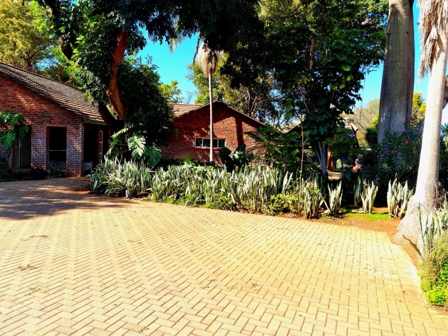 7 Bedroom Property for Sale in Northam Limpopo