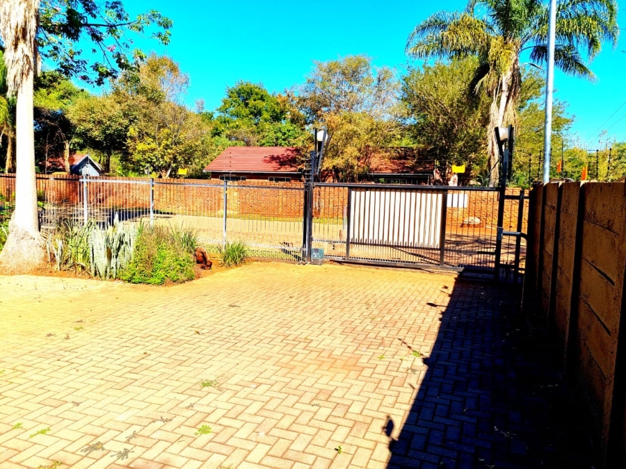 7 Bedroom Property for Sale in Northam Limpopo