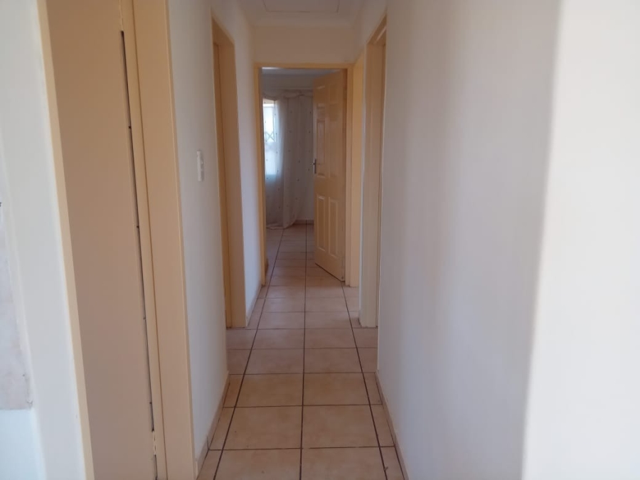 To Let 3 Bedroom Property for Rent in Northam Limpopo