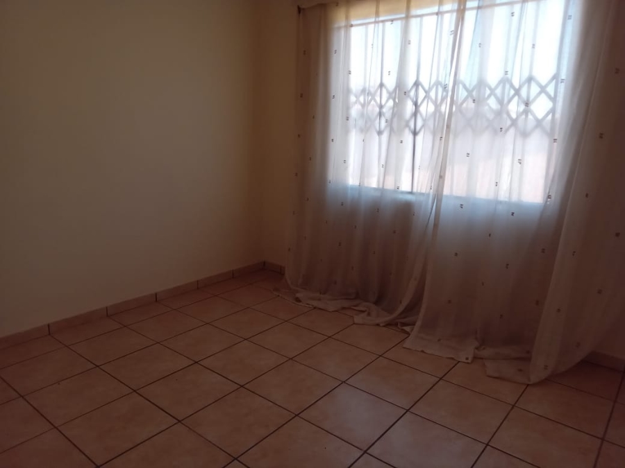 To Let 3 Bedroom Property for Rent in Northam Limpopo