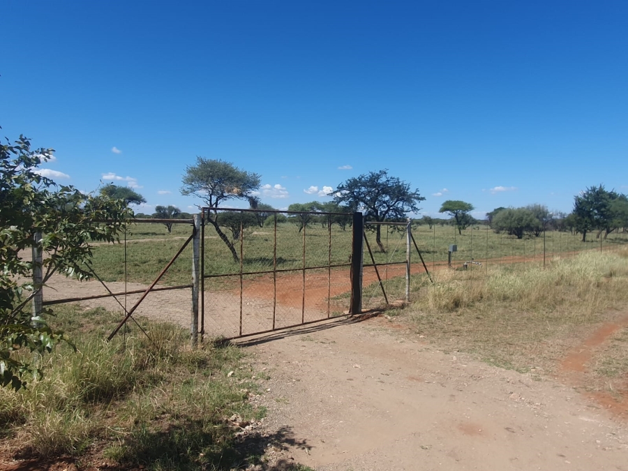 5 Bedroom Property for Sale in Roedtan Limpopo