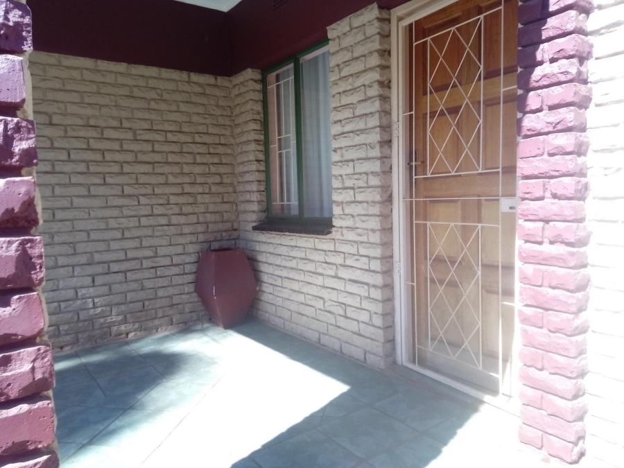 To Let 3 Bedroom Property for Rent in Impala Park Limpopo