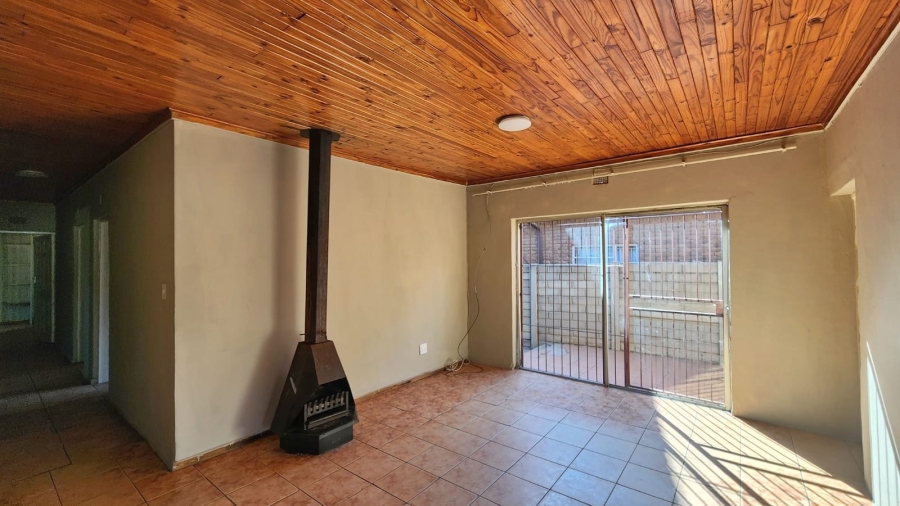 4 Bedroom Property for Sale in Nirvana Limpopo