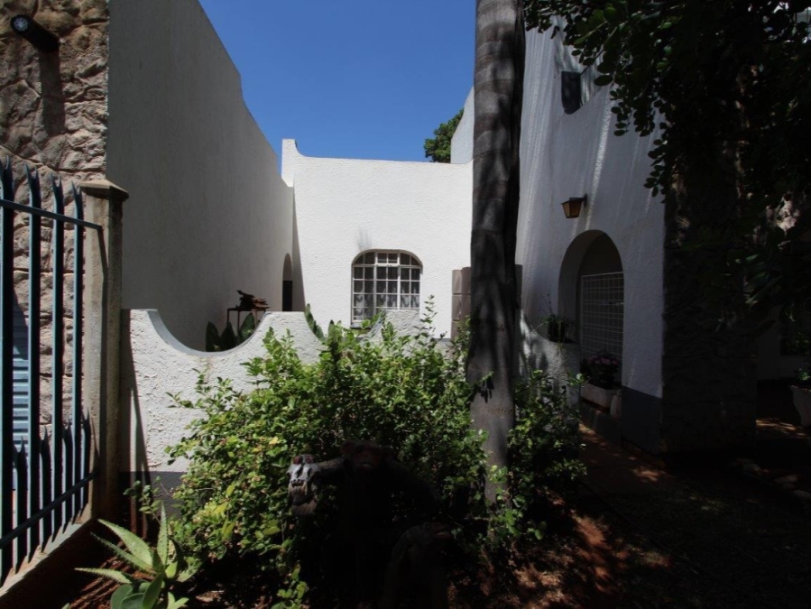 5 Bedroom Property for Sale in Mookgopong Limpopo