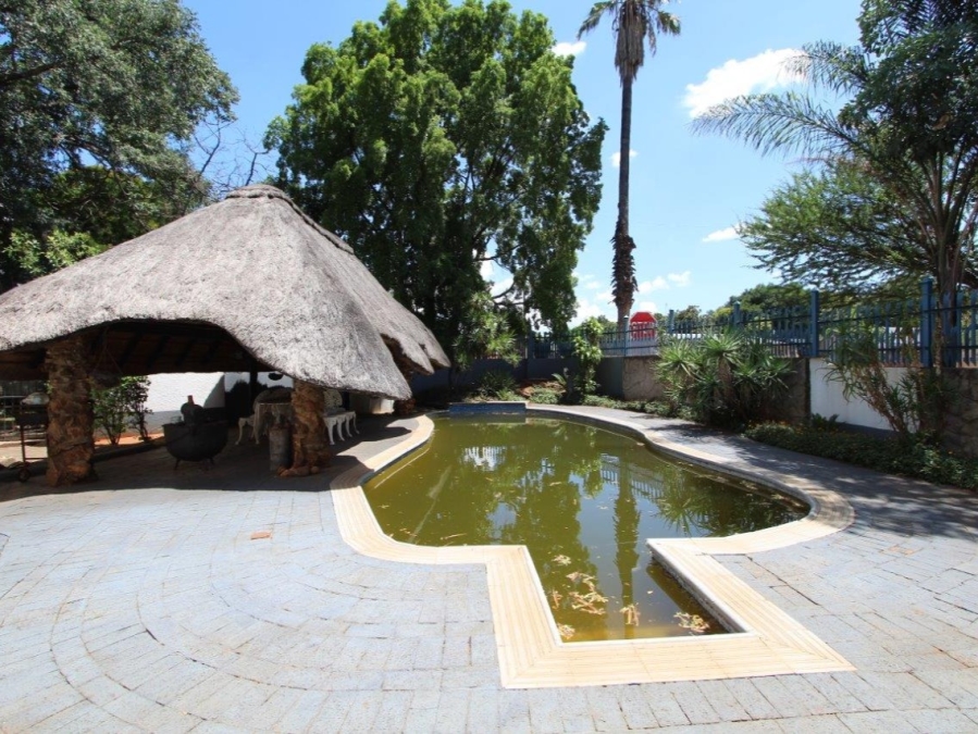 5 Bedroom Property for Sale in Mookgopong Limpopo