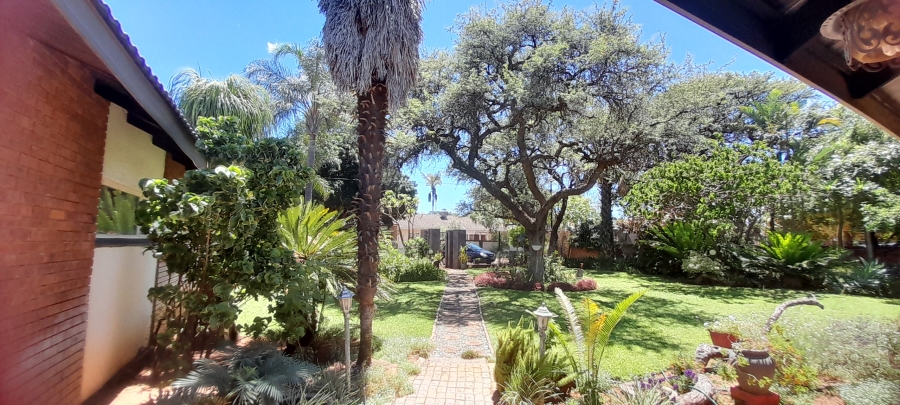 4 Bedroom Property for Sale in Chroompark Limpopo