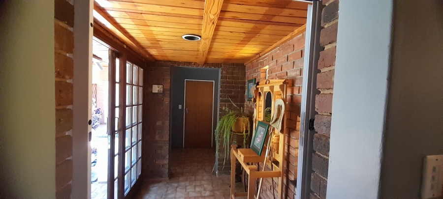 4 Bedroom Property for Sale in Chroompark Limpopo