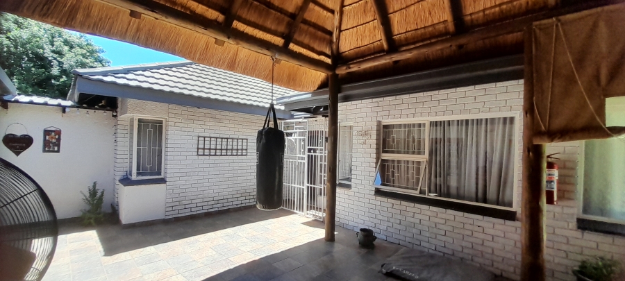 4 Bedroom Property for Sale in Chroompark Limpopo