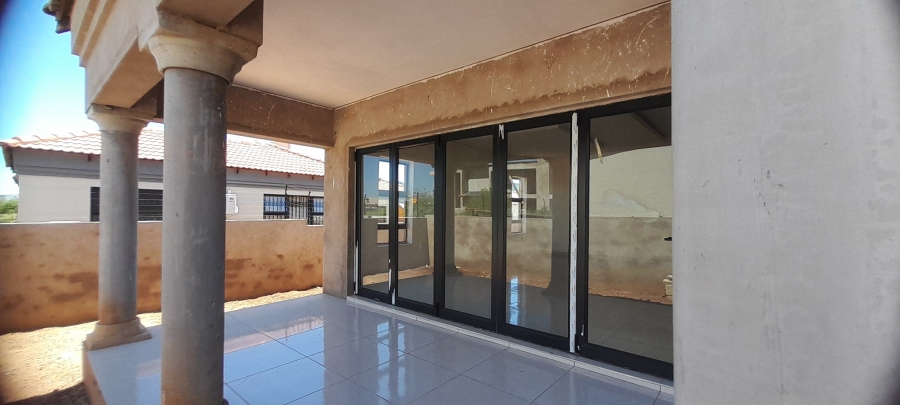 4 Bedroom Property for Sale in Chroompark Limpopo