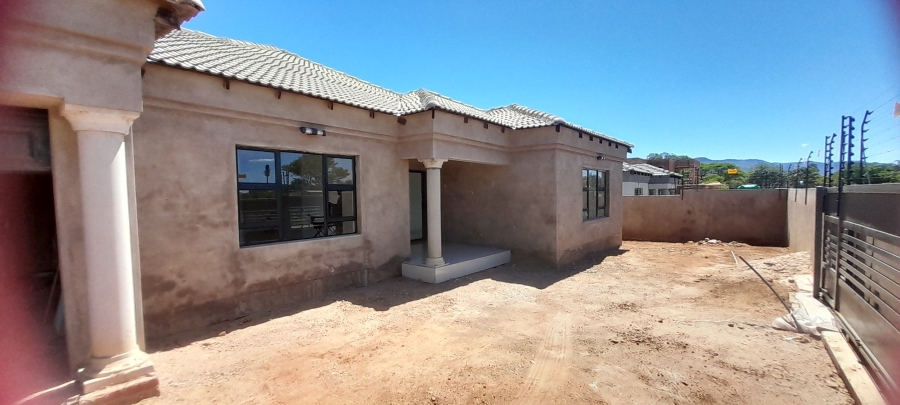 4 Bedroom Property for Sale in Chroompark Limpopo