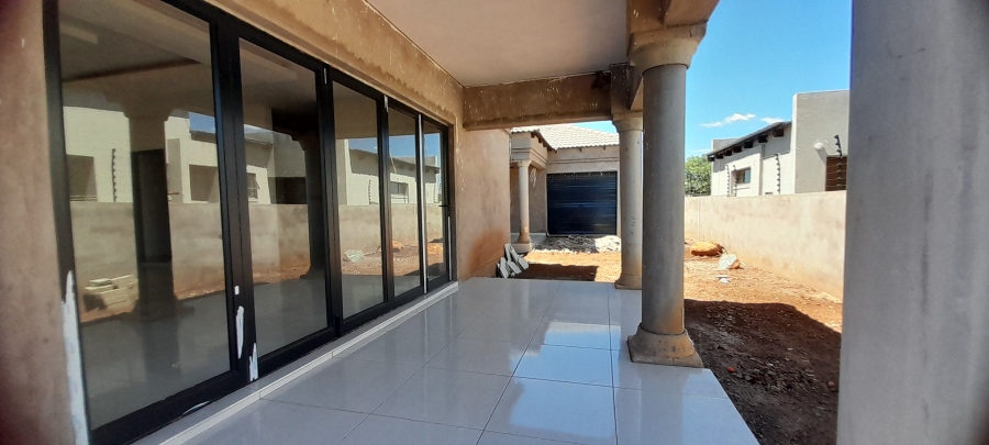 4 Bedroom Property for Sale in Chroompark Limpopo