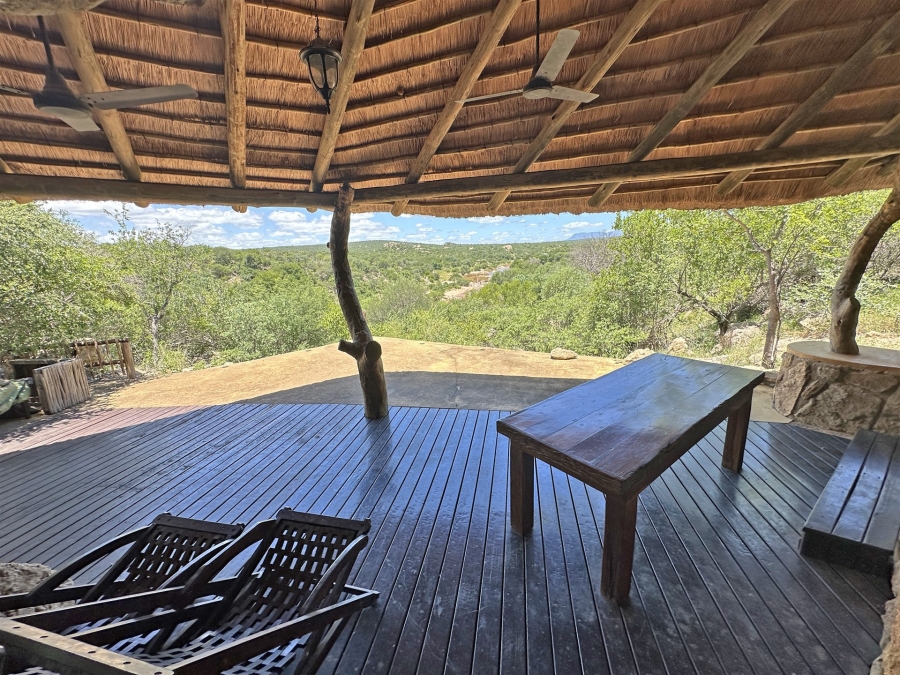 2 Bedroom Property for Sale in Lissataba Private Nature Reserve Limpopo